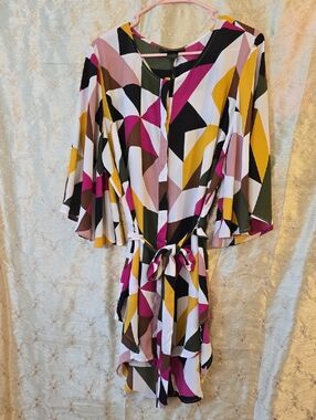 Ashley Stewart Geometric Print Tie-Waist Womens Blouse in Multi